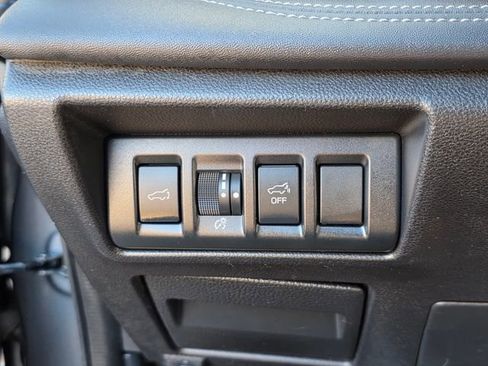 Used 2021 Subaru Outback Touring XT image 39