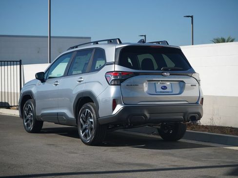 New 2026 Subaru Forester Premium AWD/4WD image 4