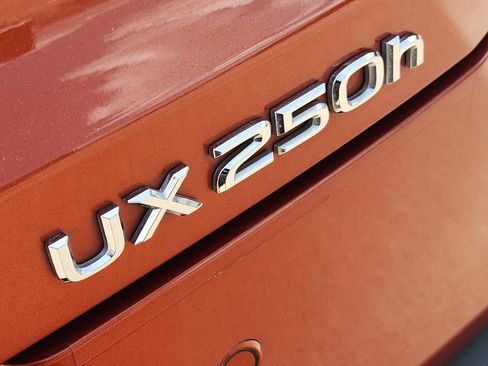 Certified 2023 Lexus UX 250h F Sport FWD image 12