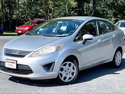 Used 2013 Ford Fiesta SE