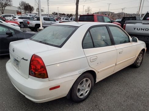 Used 2005 Hyundai Accent GLS image 4