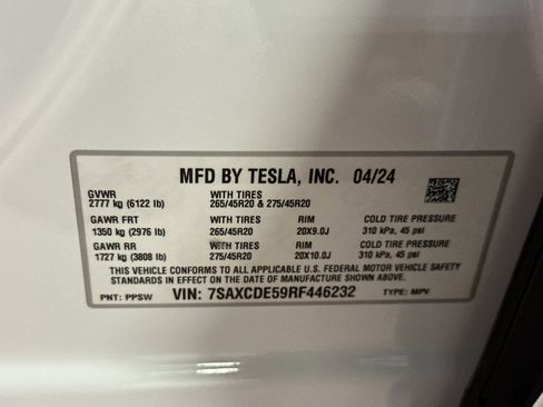 Used 2024 Tesla Model X AWD/4WD image 28