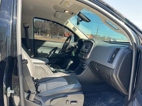 Used 2019 Chevrolet Colorado Z71 image 18