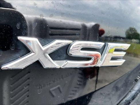 Used 2023 Toyota Camry XSE w/ Cold Weather Package FWD image 8