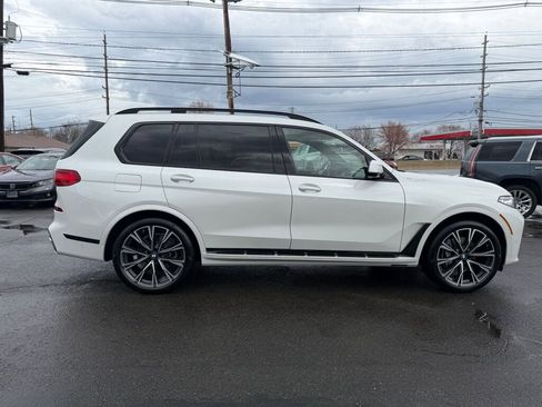 Used 2021 BMW X7 xDrive40i w/ M Sport Package image 8