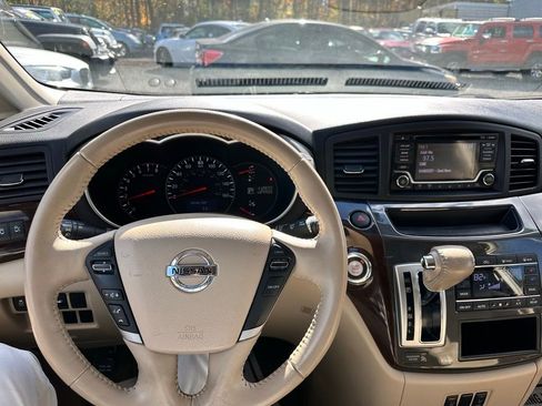 Used 2015 Nissan Quest SL image 18