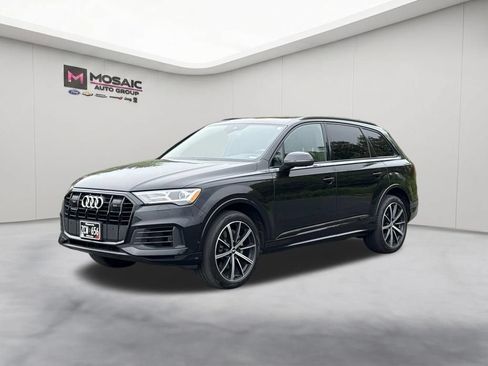 Used 2021 Audi Q7 3.0T Premium Plus AWD/4WD image 4