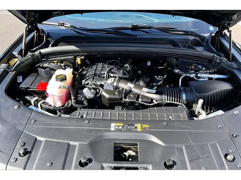 Used 2024 Jeep Grand Cherokee Summit AWD/4WD image 10