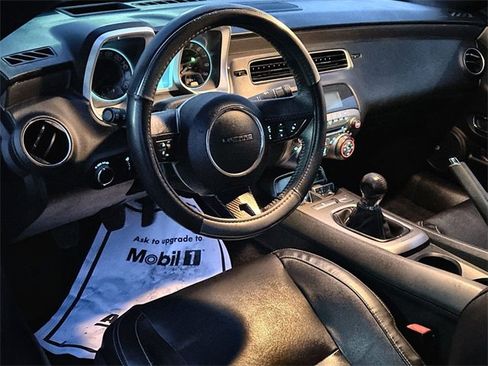 Used 2011 Chevrolet Camaro SS w/ RS Package image 10