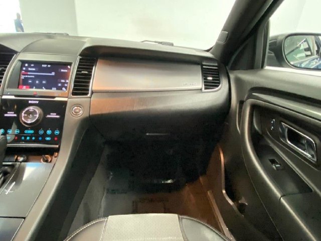 Used 2018 Ford Taurus SHO AWD/4WD image 25