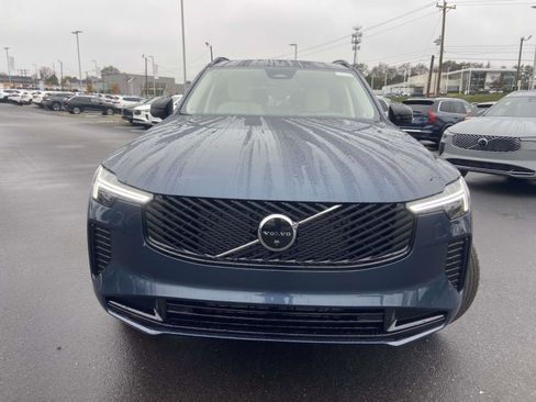 New 2026 Volvo XC90 B6 Ultra w/ Protection Package image 2