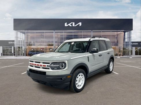 Used 2024 Ford Bronco Sport Heritage w/ Heritage Convenience Package image 4