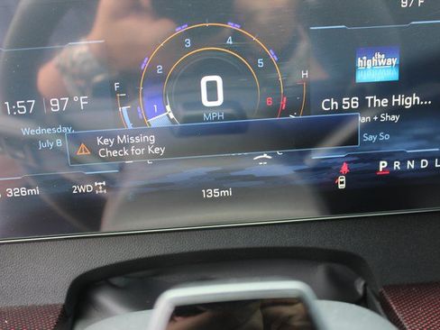 Used 2026 Chevrolet Traverse RS w/ LPO, Floor Liner Package AWD/4WD image 11