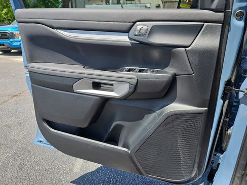 Used 2025 Ford Ranger Lariat w/ FX4 Off-Road Package image 29