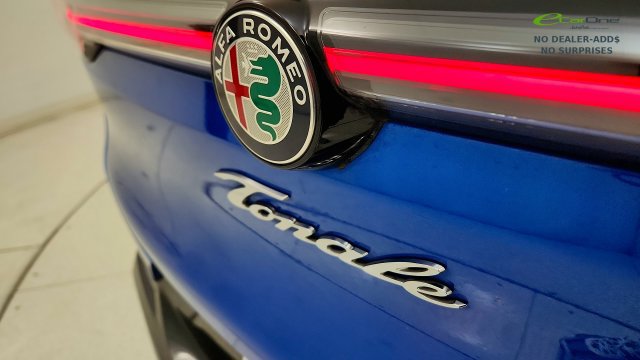 Used 2024 Alfa Romeo Tonale Veloce w/ Active Assist Package AWD/4WD image 27
