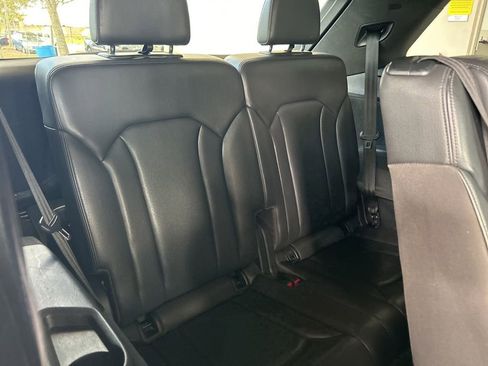 Used 2018 Audi Q7 2.0T Premium Plus image 31