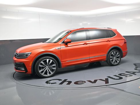 Used 2019 Volkswagen Tiguan SEL Premium R-Line image 6