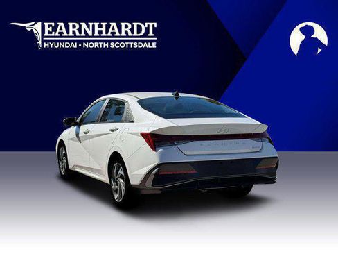 New 2026 Hyundai Elantra Limited image 5