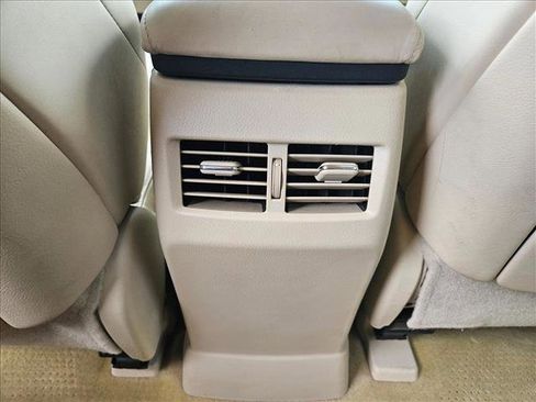 Used 2010 Lexus RX 450h AWD image 18