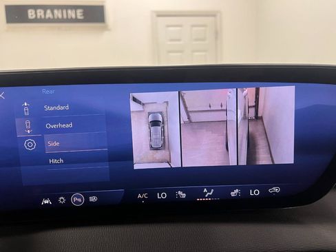 Used 2026 Buick Enclave Preferred AWD/4WD image 71