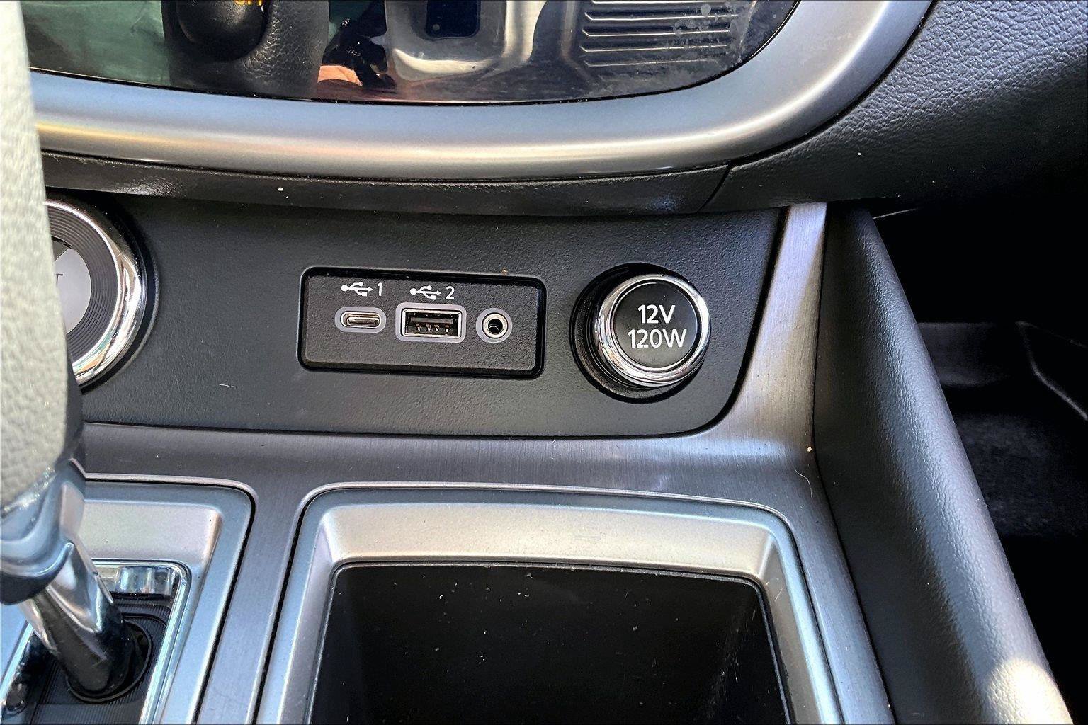 Used 2024 Nissan Murano SV w/ SV Midnight Edition Package AWD/4WD image 17