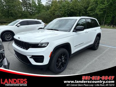 Used 2024 Jeep Grand Cherokee Altitude