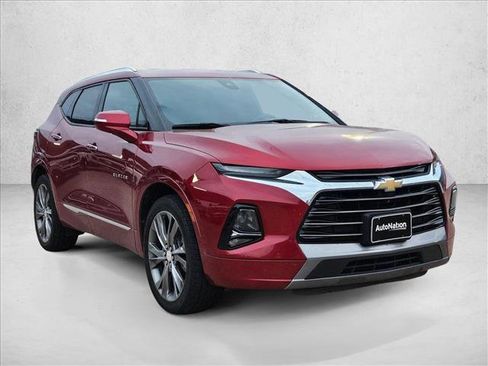 Used 2021 Chevrolet Blazer Premier w/ Driver Confidence II Package FWD image 3