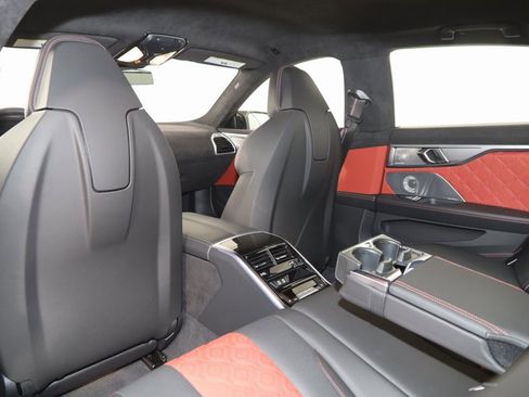 Used 2025 BMW M8 Competition image 68