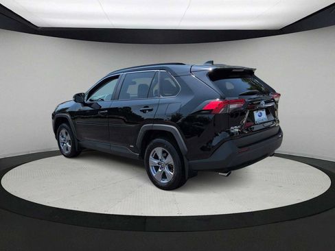 Used 2023 Toyota RAV4 XLE w/ Convenience Package AWD/4WD image 6