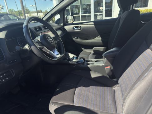 Used 2023 Nissan Leaf SV Plus image 13