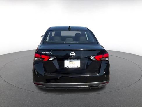 Used 2025 Nissan Versa SV image 12