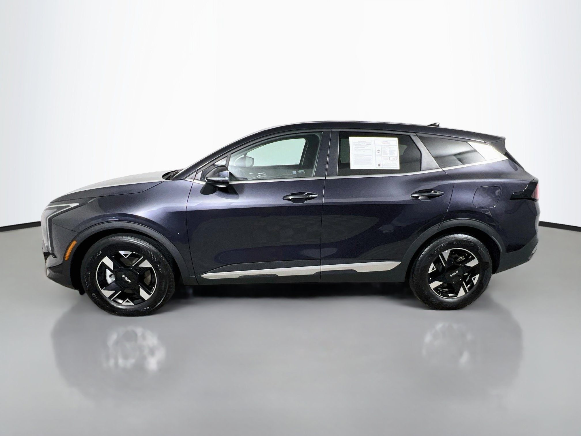 Used 2026 Kia Sportage LX w/ LX Convenience Package FWD image 9