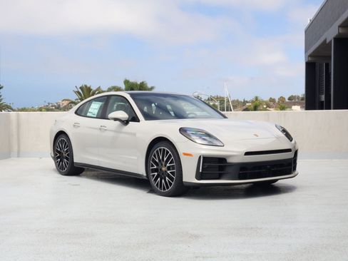New 2026 Porsche Panamera image 7