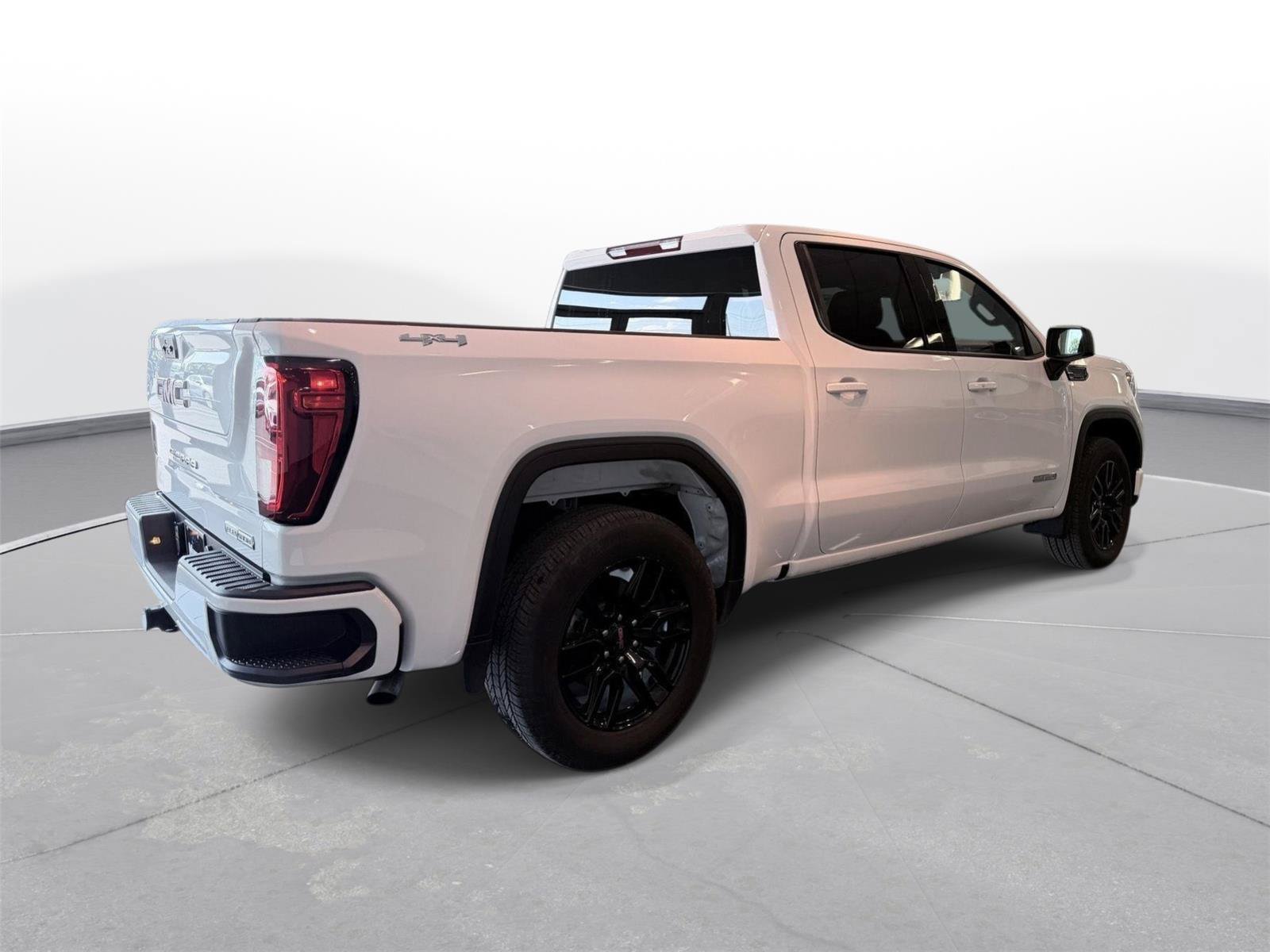 Used 2023 GMC Sierra 1500 Elevation AWD/4WD image 11