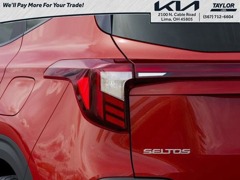 New 2026 Kia Seltos S FWD image 11