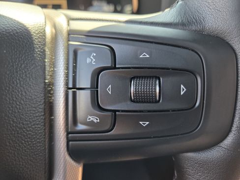 Used 2024 GMC Yukon Denali w/ Denali Reserve Package image 27