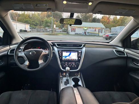 Used 2016 Nissan Murano SV image 26