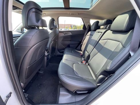 New 2026 Kia Sportage SX FWD image 26