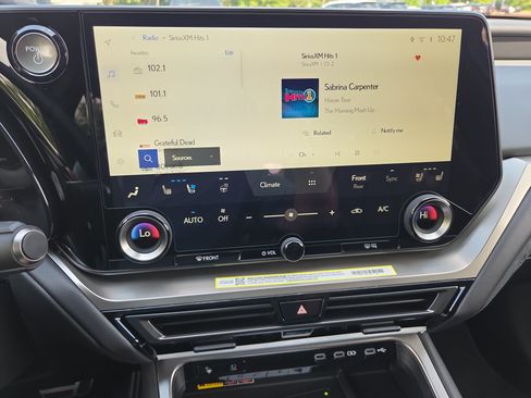 New 2026 Lexus TX 500h AWD image 13