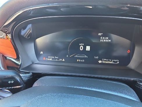 Used 2022 Lincoln Corsair Reserve w/ Equipment Group 201A image 3