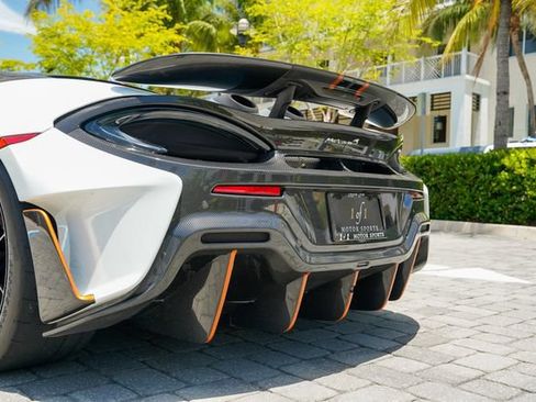 Used 2019 McLaren 600LT RWD image 52