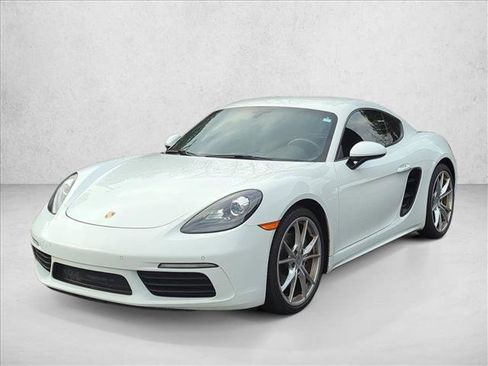 Used 2018 Porsche 718 Cayman image 9