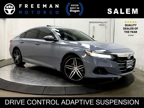 Used 2022 Honda Accord Touring image 1