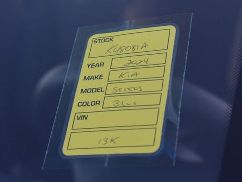 Certified 2024 Kia Seltos LX image 32