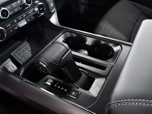 New 2025 Ford F150 XLT w/ Equipment Group 302A MID image 32