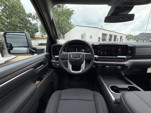 New 2026 GMC Sierra 2500 SLT w/ SLT Premium Package AWD/4WD image 2