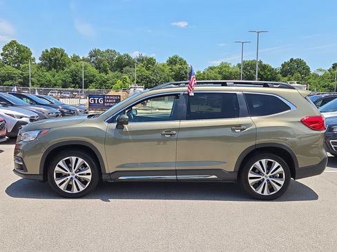 Used 2022 Subaru Ascent Limited w/ Technology Package AWD/4WD image 6