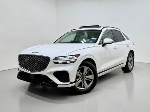 Used 2023 Genesis GV70 3.5T Sport w/ Sport Advanced Package AWD/4WD image 2
