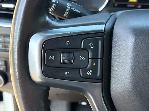 Used 2021 Chevrolet Tahoe Z71 w/ Z71 Signature Package image 22