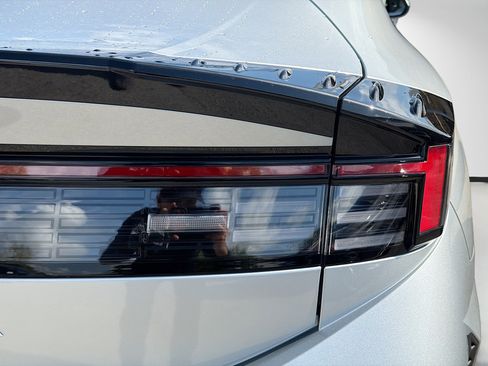 Used 2025 Hyundai Sonata SE FWD image 25